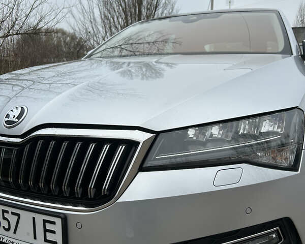 Сірий Шкода Суперб, об'ємом двигуна 1.97 л та пробігом 178 тис. км за 28800 $, фото 80 на Automoto.ua