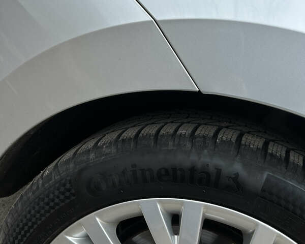 Сірий Шкода Суперб, об'ємом двигуна 1.97 л та пробігом 178 тис. км за 28800 $, фото 83 на Automoto.ua