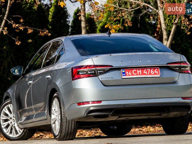 Сірий Шкода Суперб, об'ємом двигуна 1.97 л та пробігом 163 тис. км за 27300 $, фото 11 на Automoto.ua