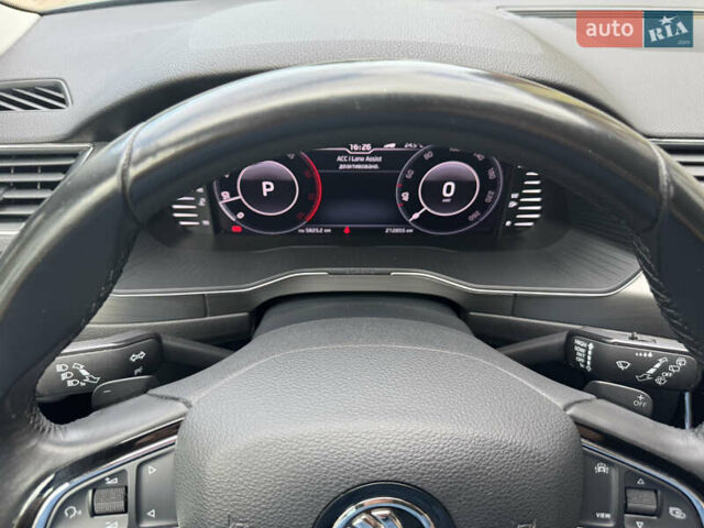 Серый Шкода Суперб, объемом двигателя 1.97 л и пробегом 215 тыс. км за 25699 $, фото 55 на Automoto.ua