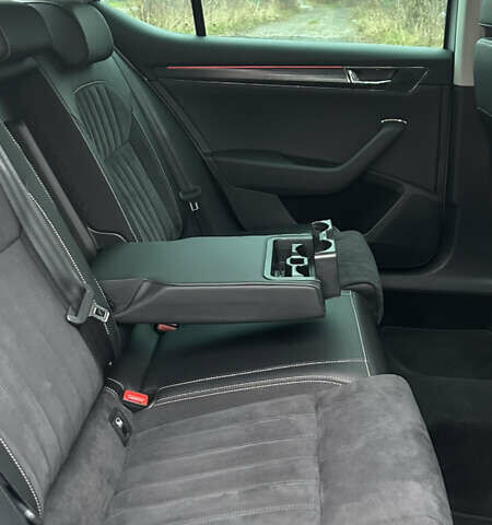 Сірий Шкода Суперб, об'ємом двигуна 1.97 л та пробігом 178 тис. км за 28800 $, фото 20 на Automoto.ua