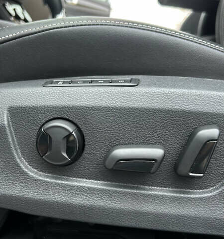 Сірий Шкода Суперб, об'ємом двигуна 1.97 л та пробігом 178 тис. км за 28800 $, фото 11 на Automoto.ua