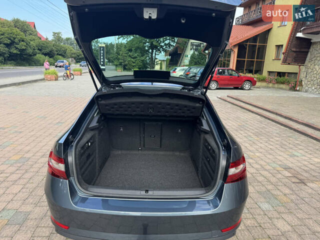 Серый Шкода Суперб, объемом двигателя 2 л и пробегом 215 тыс. км за 25400 $, фото 76 на Automoto.ua