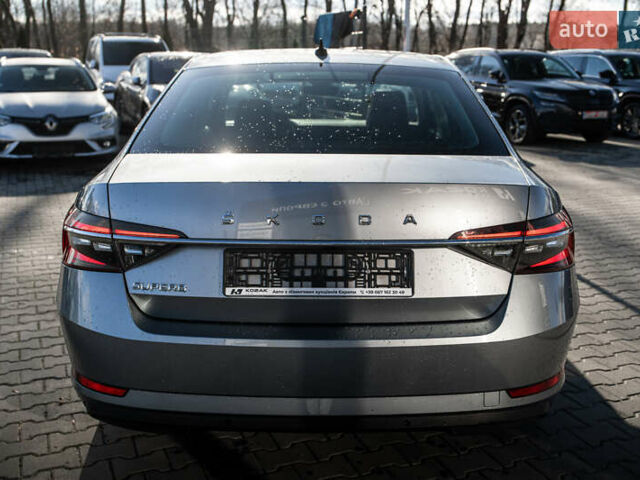 Серый Шкода Суперб, объемом двигателя 1.97 л и пробегом 164 тыс. км за 27700 $, фото 17 на Automoto.ua