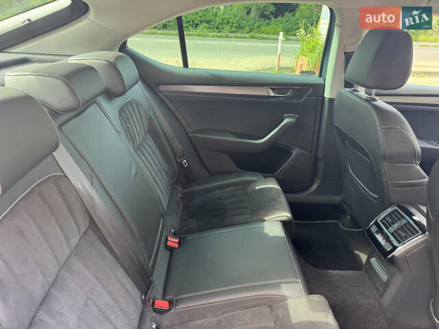 Серый Шкода Суперб, объемом двигателя 2 л и пробегом 215 тыс. км за 25400 $, фото 82 на Automoto.ua