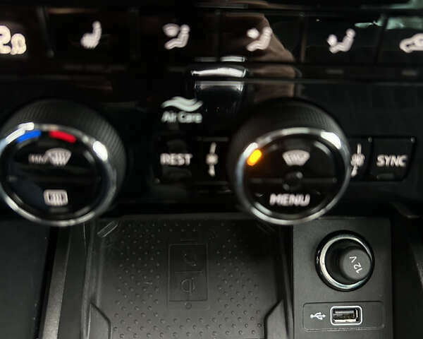 Сірий Шкода Суперб, об'ємом двигуна 1.97 л та пробігом 178 тис. км за 28800 $, фото 97 на Automoto.ua