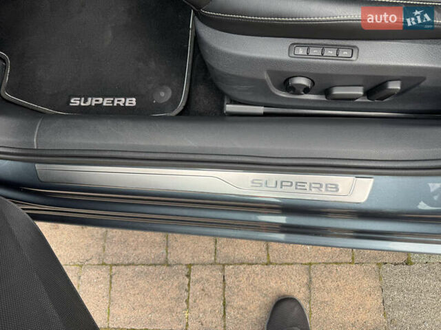 Серый Шкода Суперб, объемом двигателя 1.97 л и пробегом 215 тыс. км за 25699 $, фото 51 на Automoto.ua