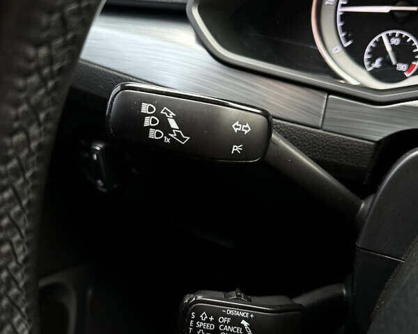 Серый Шкода Суперб, объемом двигателя 2 л и пробегом 218 тыс. км за 19999 $, фото 49 на Automoto.ua