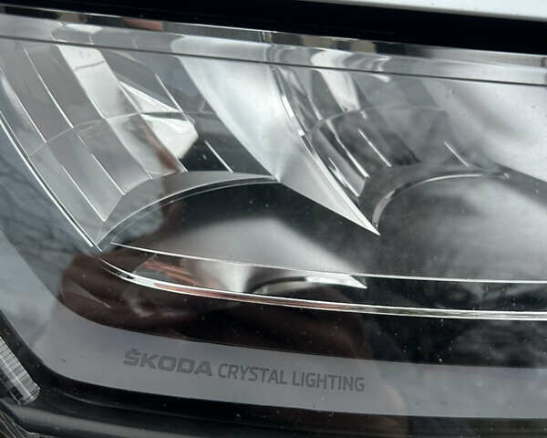 Сірий Шкода Суперб, об'ємом двигуна 1.97 л та пробігом 178 тис. км за 28800 $, фото 67 на Automoto.ua