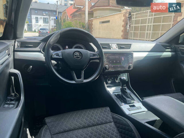 Серый Шкода Суперб, объемом двигателя 2 л и пробегом 298 тыс. км за 20500 $, фото 6 на Automoto.ua