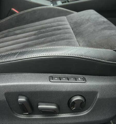 Сірий Шкода Суперб, об'ємом двигуна 1.97 л та пробігом 178 тис. км за 28800 $, фото 12 на Automoto.ua