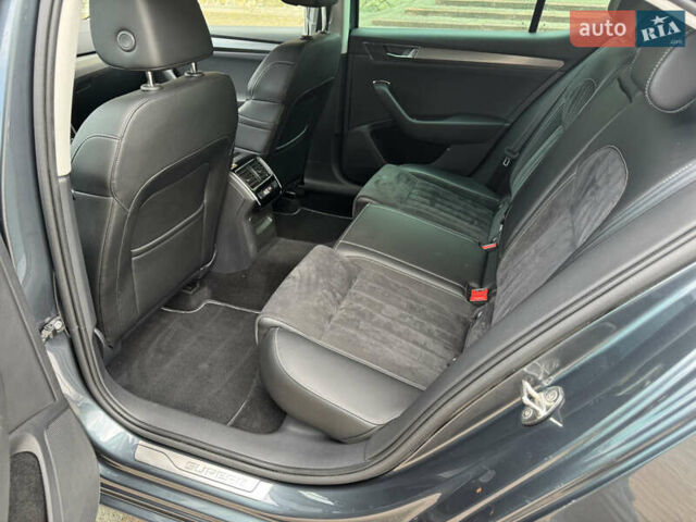 Серый Шкода Суперб, объемом двигателя 2 л и пробегом 215 тыс. км за 25400 $, фото 40 на Automoto.ua