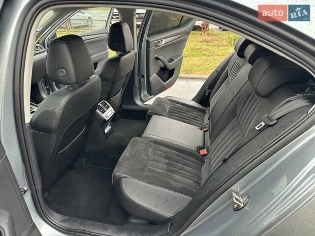 Серый Шкода Суперб, объемом двигателя 1.98 л и пробегом 55 тыс. км за 30900 $, фото 13 на Automoto.ua