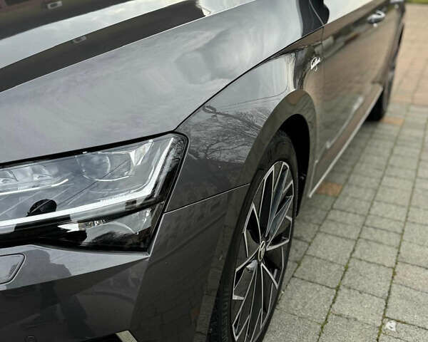 Серый Шкода Суперб, объемом двигателя 1.97 л и пробегом 84 тыс. км за 34700 $, фото 5 на Automoto.ua