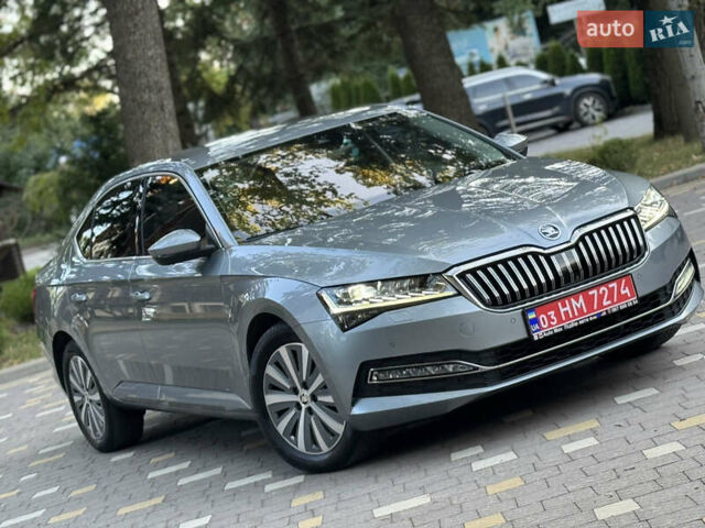 Сірий Шкода Суперб, об'ємом двигуна 2 л та пробігом 198 тис. км за 27999 $, фото 7 на Automoto.ua