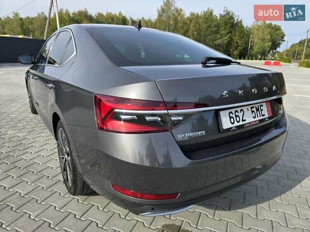 Шкода Суперб 2021 у Ковель на Automoto.ua Сірий Шкода Суперб, об'ємом двигуна 1.97 л та пробігом 171 тис. км за 31900 $, фото 15 на Automoto.ua