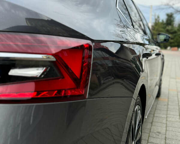 Серый Шкода Суперб, объемом двигателя 1.97 л и пробегом 84 тыс. км за 34700 $, фото 7 на Automoto.ua