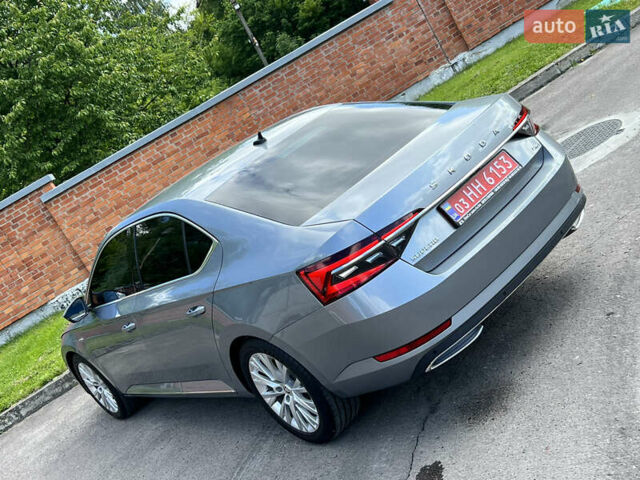 Серый Шкода Суперб, объемом двигателя 1.97 л и пробегом 202 тыс. км за 26999 $, фото 25 на Automoto.ua