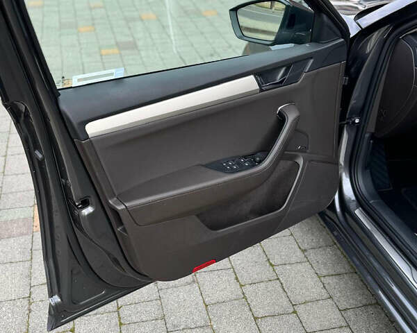 Серый Шкода Суперб, объемом двигателя 1.97 л и пробегом 84 тыс. км за 34700 $, фото 28 на Automoto.ua