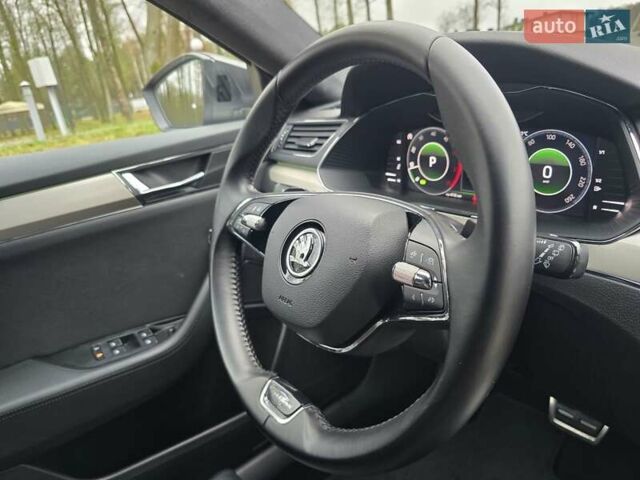 Сірий Шкода Суперб, об'ємом двигуна 1.97 л та пробігом 172 тис. км за 31300 $, фото 67 на Automoto.ua