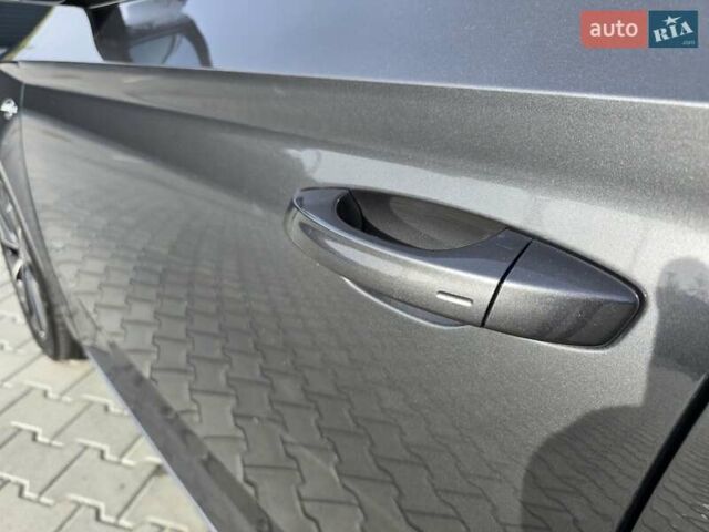 Шкода Суперб 2021 у Ковель на Automoto.ua Сірий Шкода Суперб, об'ємом двигуна 1.97 л та пробігом 171 тис. км за 31900 $, фото 1 на Automoto.ua