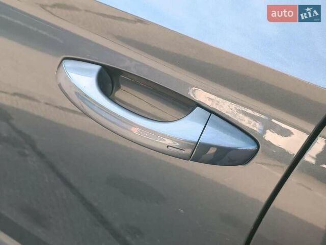 Серый Шкода Суперб, объемом двигателя 2 л и пробегом 139 тыс. км за 29990 $, фото 18 на Automoto.ua