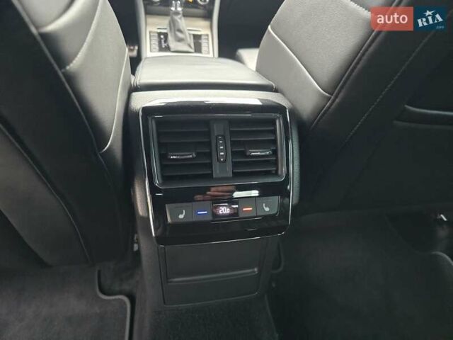 Сірий Шкода Суперб, об'ємом двигуна 1.97 л та пробігом 171 тис. км за 32500 $, фото 43 на Automoto.ua