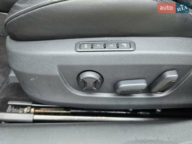 Сірий Шкода Суперб, об'ємом двигуна 1.97 л та пробігом 171 тис. км за 32500 $, фото 33 на Automoto.ua