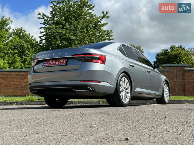 Серый Шкода Суперб, объемом двигателя 1.97 л и пробегом 202 тыс. км за 26999 $, фото 40 на Automoto.ua