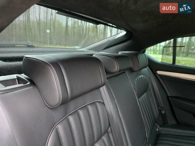 Сірий Шкода Суперб, об'ємом двигуна 1.97 л та пробігом 172 тис. км за 31300 $, фото 58 на Automoto.ua
