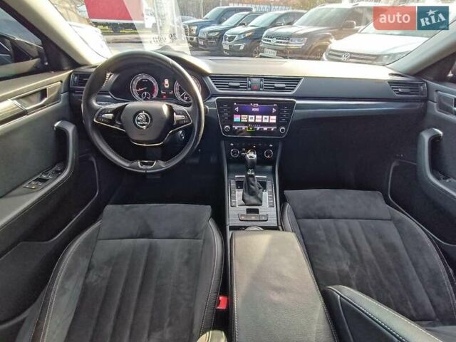 Серый Шкода Суперб, объемом двигателя 2 л и пробегом 139 тыс. км за 29990 $, фото 14 на Automoto.ua