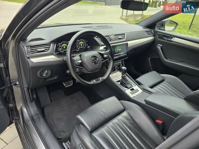 Сірий Шкода Суперб, об'ємом двигуна 1.97 л та пробігом 172 тис. км за 31300 $, фото 35 на Automoto.ua