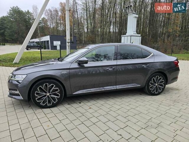 Сірий Шкода Суперб, об'ємом двигуна 1.97 л та пробігом 171 тис. км за 32500 $, фото 7 на Automoto.ua