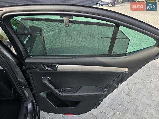 Шкода Суперб 2021 у Ковель на Automoto.ua Сірий Шкода Суперб, об'ємом двигуна 1.97 л та пробігом 171 тис. км за 31900 $, фото 51 на Automoto.ua
