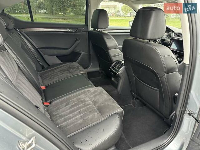 Серый Шкода Суперб, объемом двигателя 1.98 л и пробегом 55 тыс. км за 30900 $, фото 10 на Automoto.ua