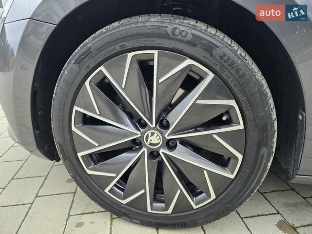 Сірий Шкода Суперб, об'ємом двигуна 1.97 л та пробігом 172 тис. км за 31300 $, фото 10 на Automoto.ua