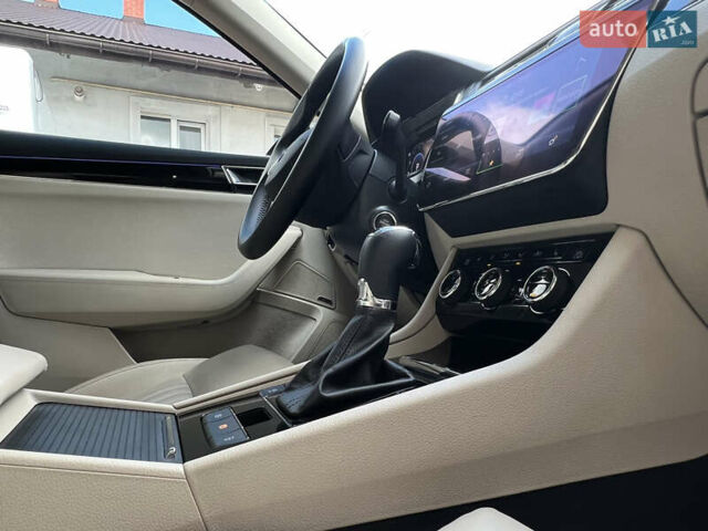 Серый Шкода Суперб, объемом двигателя 1.97 л и пробегом 202 тыс. км за 26999 $, фото 74 на Automoto.ua