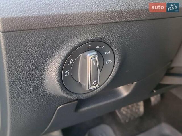 Серый Шкода Суперб, объемом двигателя 2 л и пробегом 139 тыс. км за 29990 $, фото 25 на Automoto.ua