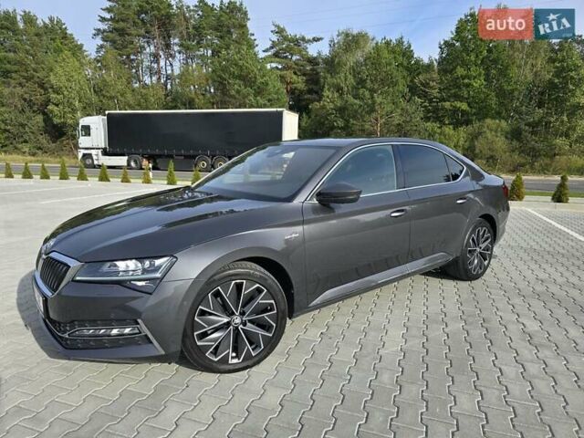 Шкода Суперб 2021 у Ковель на Automoto.ua Сірий Шкода Суперб, об'ємом двигуна 1.97 л та пробігом 171 тис. км за 31900 $, фото 7 на Automoto.ua