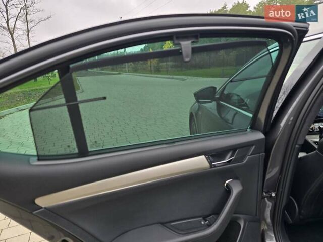 Сірий Шкода Суперб, об'ємом двигуна 1.97 л та пробігом 171 тис. км за 32500 $, фото 37 на Automoto.ua