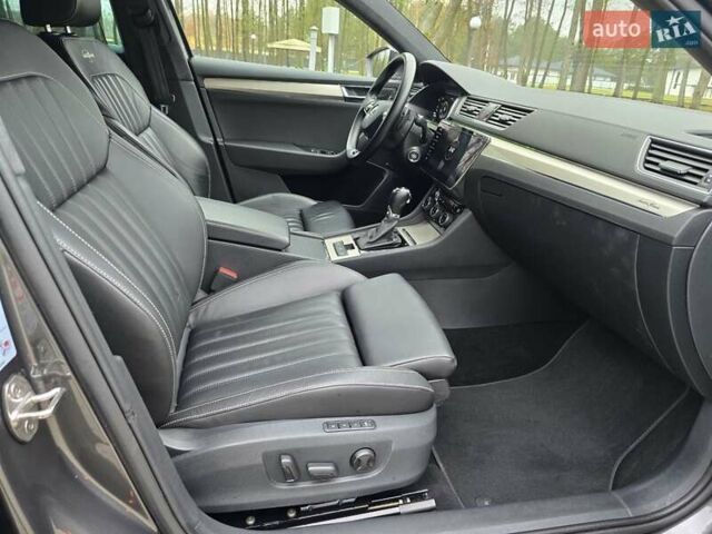 Сірий Шкода Суперб, об'ємом двигуна 1.97 л та пробігом 172 тис. км за 31300 $, фото 59 на Automoto.ua