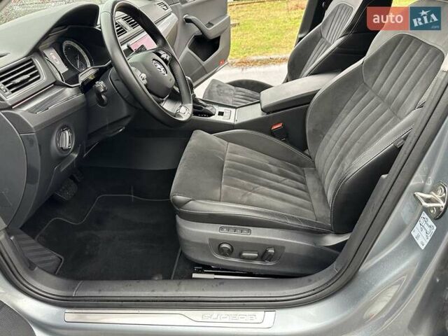 Серый Шкода Суперб, объемом двигателя 1.98 л и пробегом 55 тыс. км за 30900 $, фото 11 на Automoto.ua