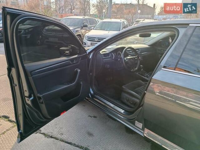 Серый Шкода Суперб, объемом двигателя 2 л и пробегом 139 тыс. км за 29990 $, фото 19 на Automoto.ua