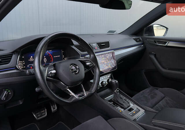 Серый Шкода Суперб, объемом двигателя 2 л и пробегом 198 тыс. км за 29500 $, фото 35 на Automoto.ua