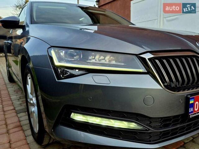 Серый Шкода Суперб, объемом двигателя 1.97 л и пробегом 187 тыс. км за 26800 $, фото 25 на Automoto.ua