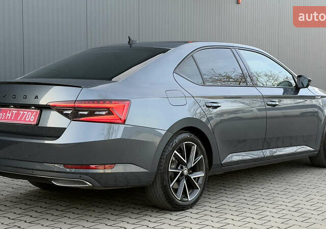 Серый Шкода Суперб, объемом двигателя 2 л и пробегом 198 тыс. км за 29500 $, фото 29 на Automoto.ua