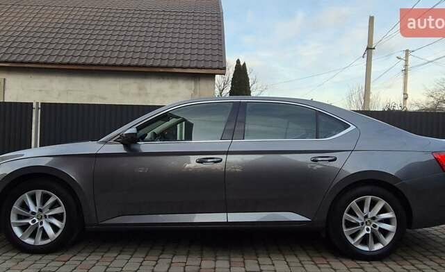 Серый Шкода Суперб, объемом двигателя 1.97 л и пробегом 187 тыс. км за 26800 $, фото 13 на Automoto.ua