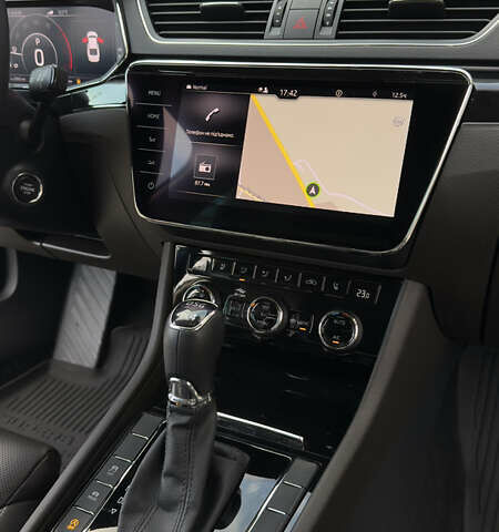 Серый Шкода Суперб, объемом двигателя 2 л и пробегом 208 тыс. км за 28900 $, фото 43 на Automoto.ua