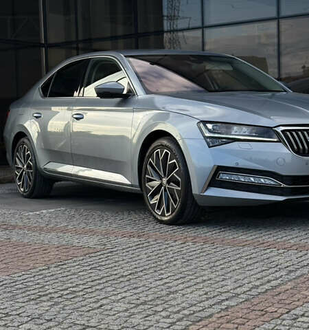 Серый Шкода Суперб, объемом двигателя 2 л и пробегом 208 тыс. км за 28900 $, фото 15 на Automoto.ua