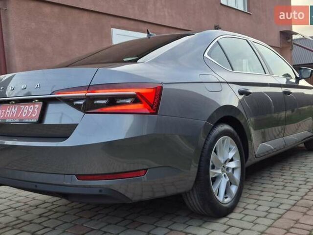 Серый Шкода Суперб, объемом двигателя 1.97 л и пробегом 187 тыс. км за 26800 $, фото 16 на Automoto.ua